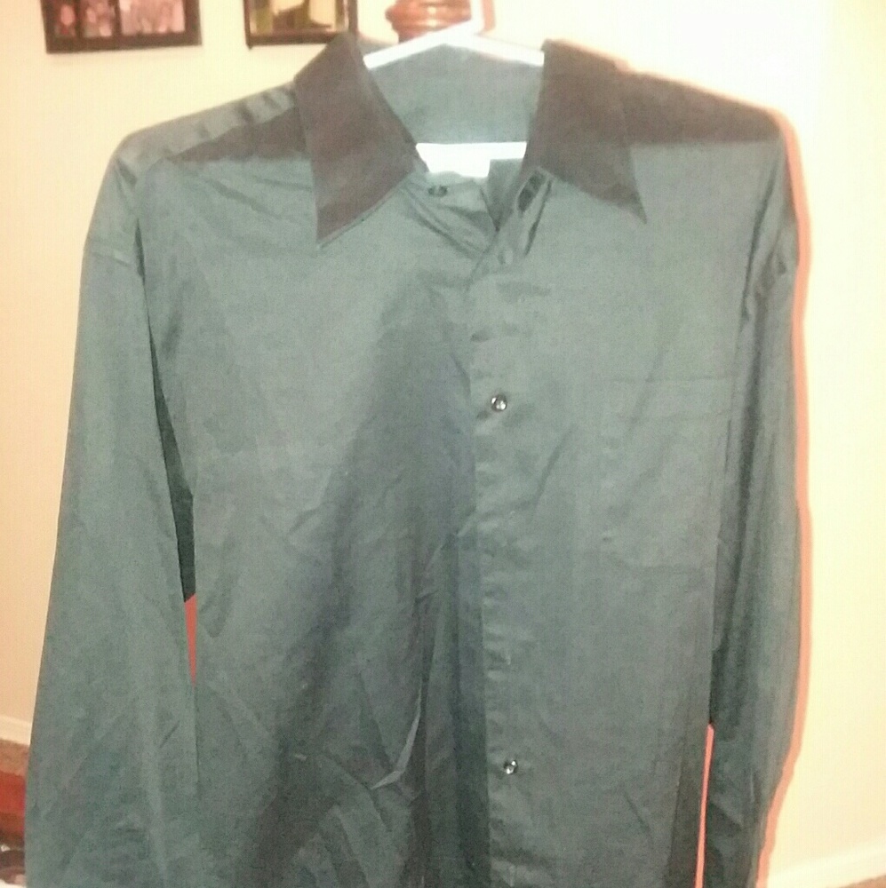 Pronto uomo black dress shirt